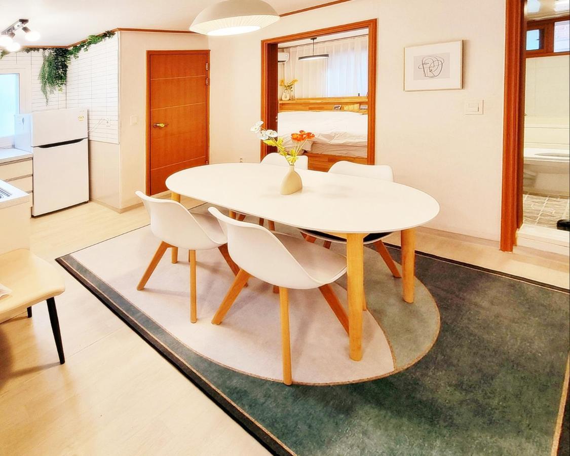 Hongik Hongdae Yeonnam Hoi-House Apartment Seoul Exterior photo